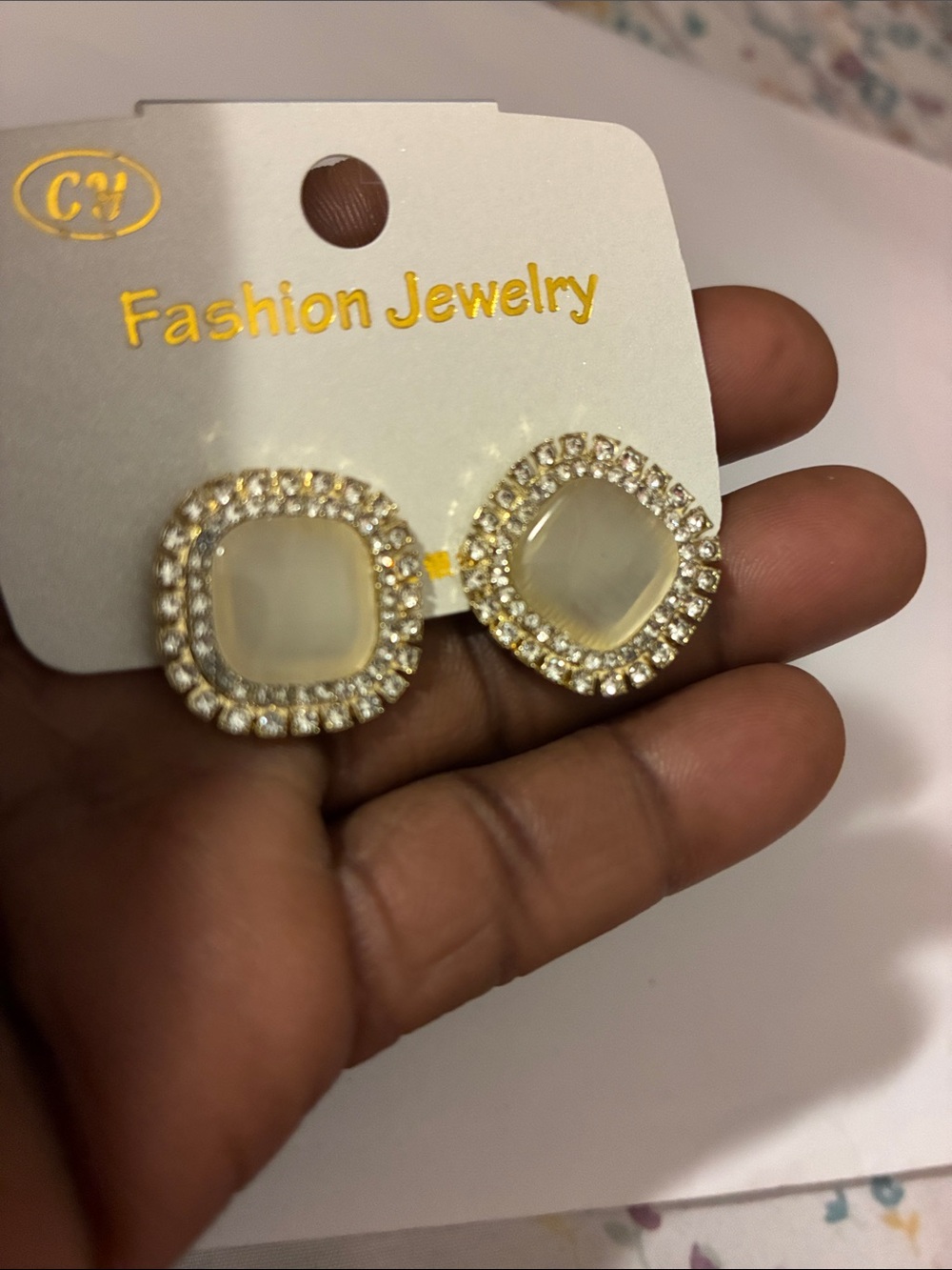 Fashion Jewelry Gold and Cream Halo Square Stud Earrings